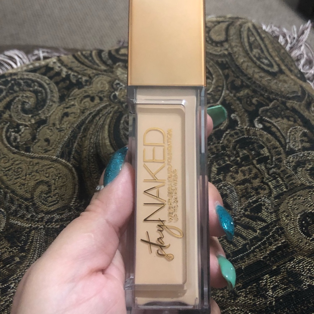 Urban Decay stay naked